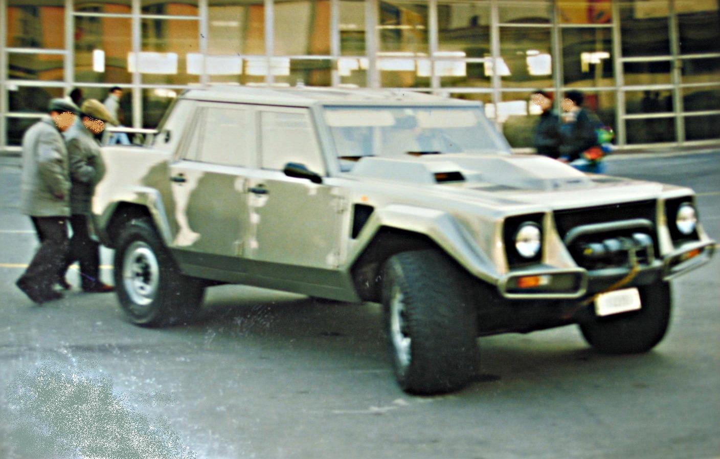 Lamborghini LM: 6 фото