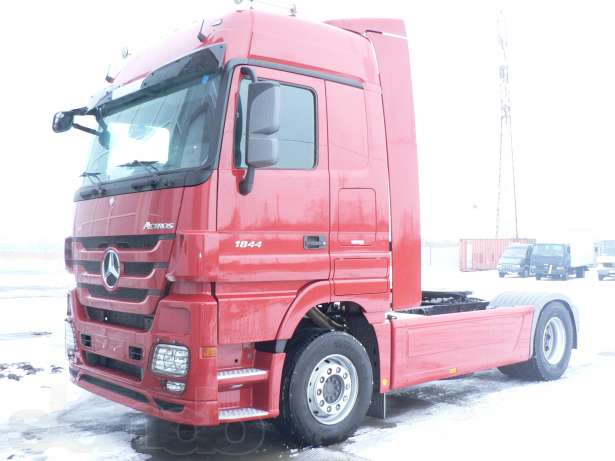 Mercedes Actros III: 7 фото