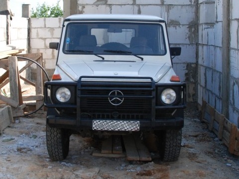 Mercedes G-class W460: 11 фото