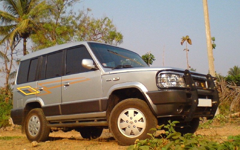 TATA Sumo Victa: 7 фото