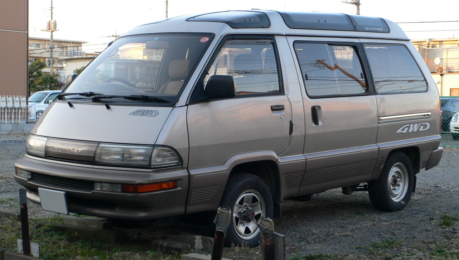 Toyota Master Ace: 8 фото